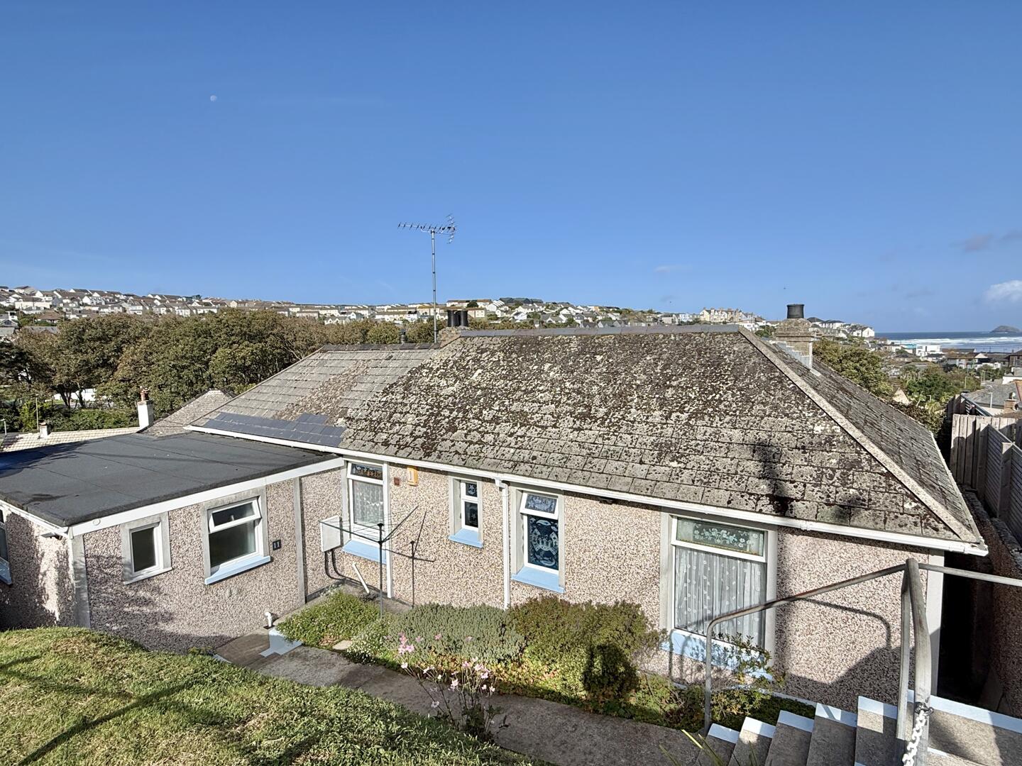 Grannys Lane, Perranporth